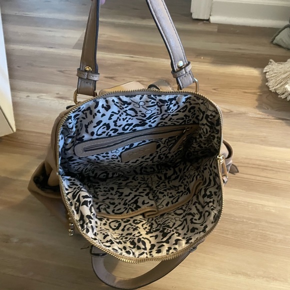 Neutral bookbag - Picture 4 of 5